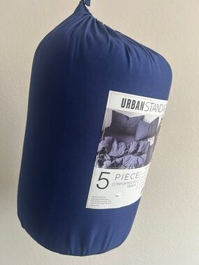 Urban Standard 5-Piece Comforter Twin XL Set - Navy NWT